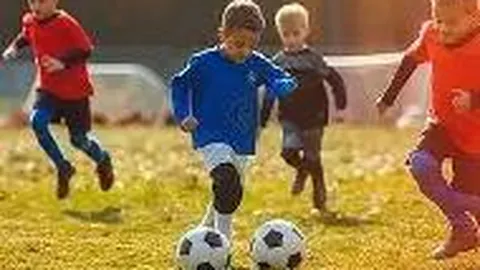 武穴篮球赛A组领跑，今晚挑战蕲春，争冠之争即将揭晓！